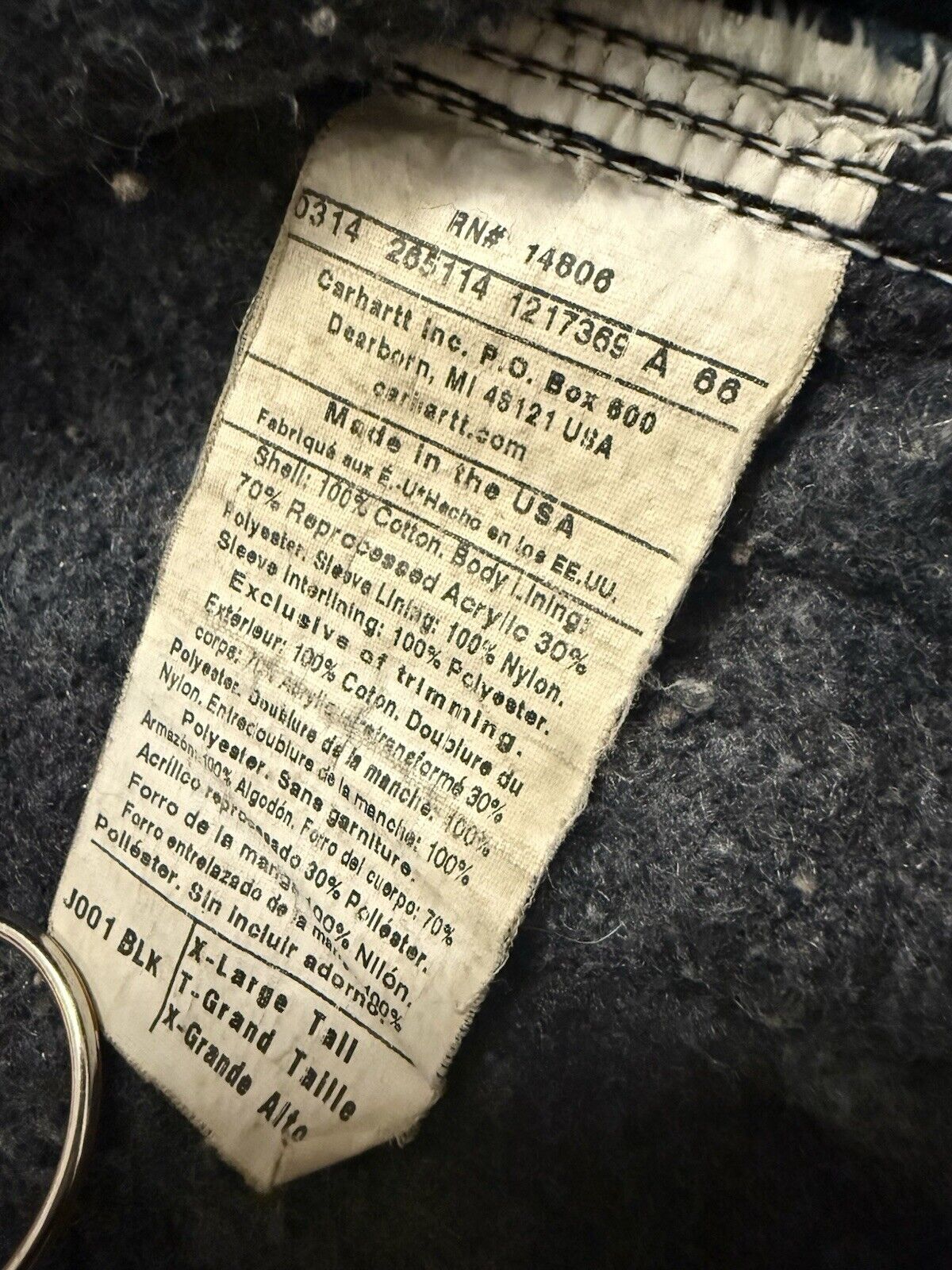 Vintage Carhartt J001 BLK Black Detroit Jacket – XL Rugged Warmth with Classic Charm!